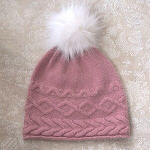 NWOT White Pine 100% Cashmere Mauve Pink Knit Beanie Hat w/ Faux Fur White Pom